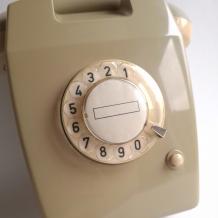 jaren 70 PTT wandtelefoon