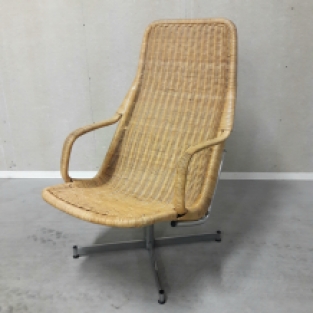 Gebroeders Jonkers rotan draaifauteuil