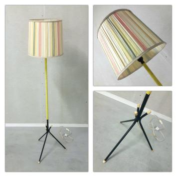 jaren 50 vloerlamp (2685)